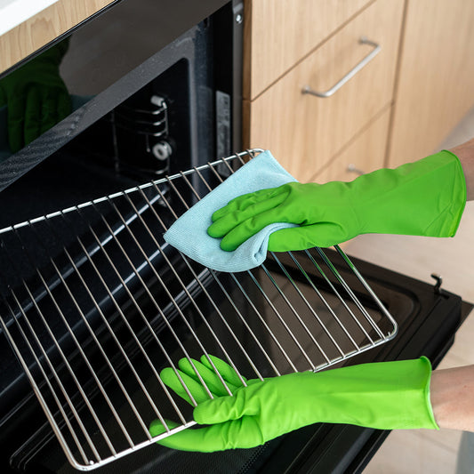 🧼 How to Clean Your Oven (Without Losing Your Mind)