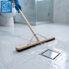 24" Heavy Duty Floor Squeegee with Wooden Handle | Rubber Blade - The Dustpan and Brush Store