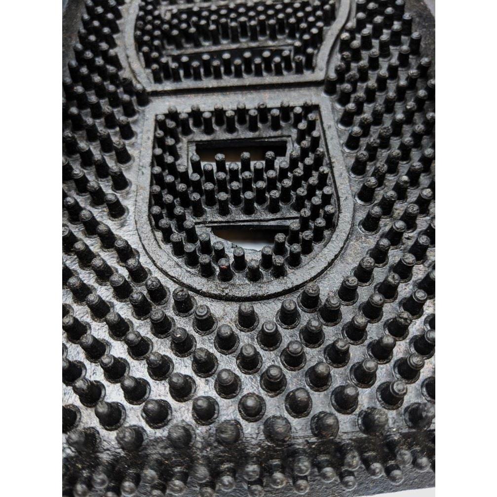 Newman and Cole Rubber Door Scraper Mat 32x36cm