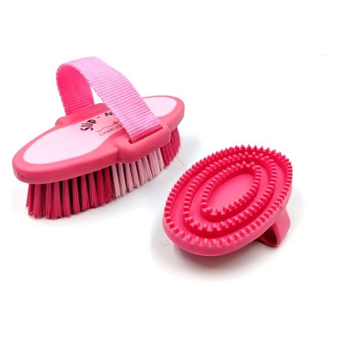 Charles Bentley Slip-Not Equestrian Horse Grooming Cleaning Brush Kit Pink Set