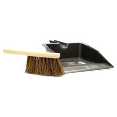 Newman and Cole Large Outdoor Garden Dustpan and Stiff Hand Brush Set