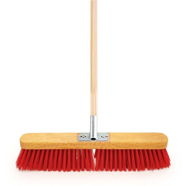 18 Stiff Outdoor Yard Broom with Metal Handle – The Dustpan and Brush Store